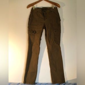 Duluth Trading size 6, 33” inseam work pants